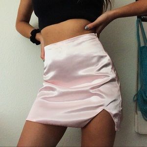 O-mighty pink silk skirt